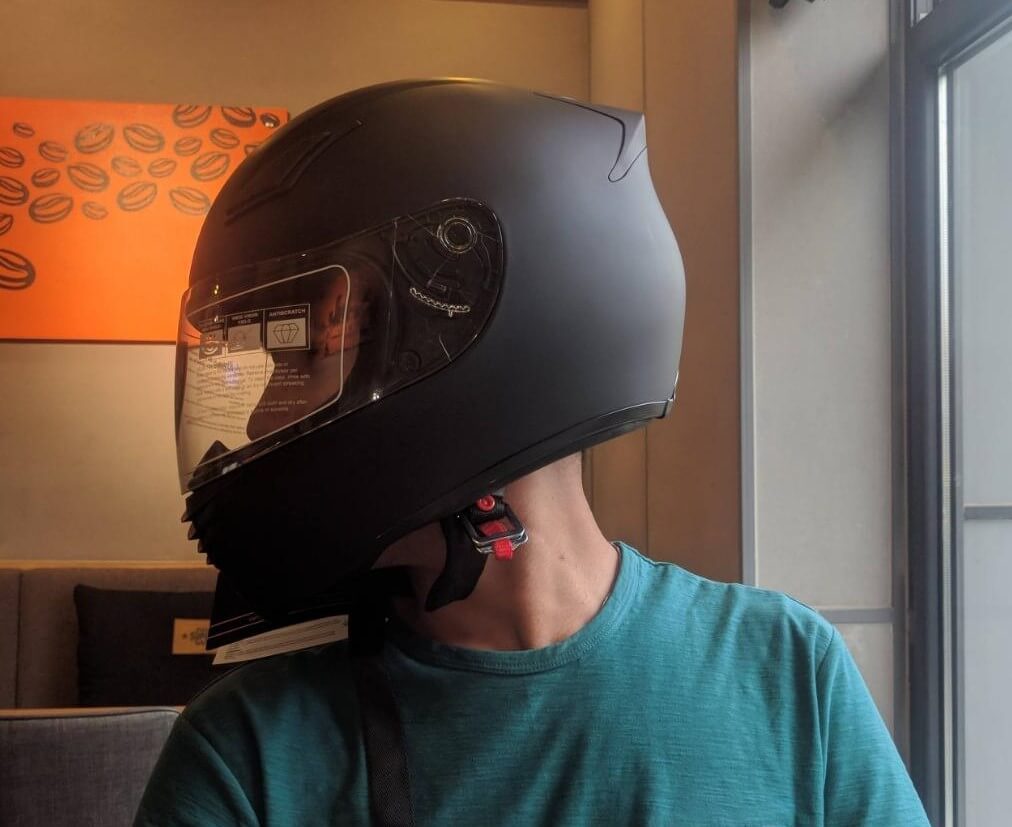 2022's Best DOT Approved Batman Motorcycle Helmets [TESTED]