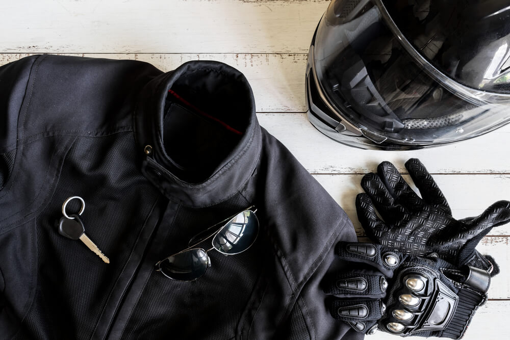 Importance of Motorcycle Riding Gloves